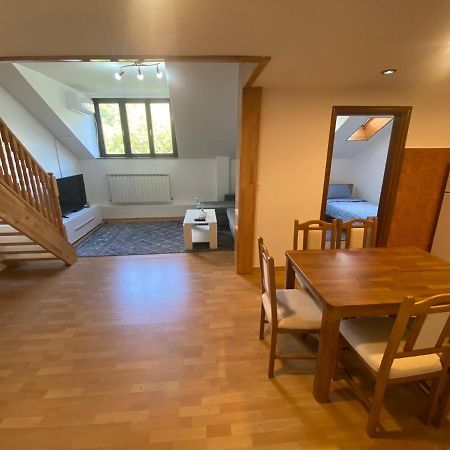 Apartment Gigi Sarajevo Center ภายนอก รูปภาพ