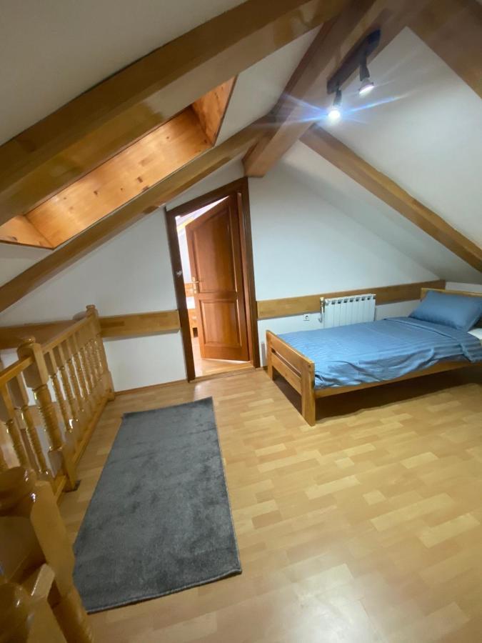 Apartment Gigi Sarajevo Center ภายนอก รูปภาพ